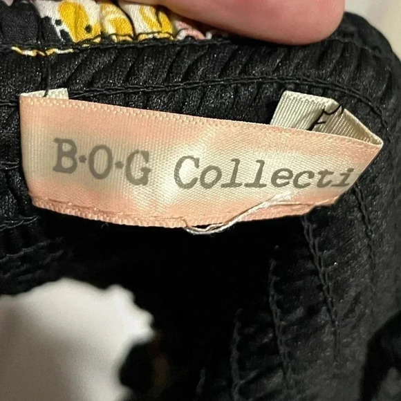 BOG Collective smocked floral top XS - Picture 4 of 6